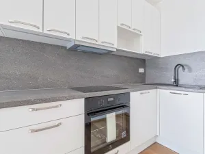 Pronájem bytu 2+kk, Olomouc, Třída Jiřího Pelikána, 46 m2