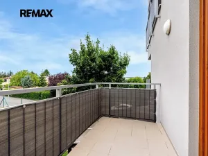 Pronájem bytu 3+kk, Zbuzany, Lomená, 72 m2