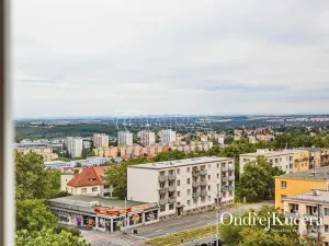 Pronájem bytu 3+kk, Praha - Břevnov, Na Petřinách, 67 m2