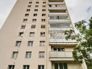 Pronájem bytu 3+kk, Praha - Břevnov, Na Petřinách, 67 m2