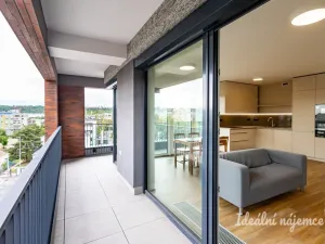 Pronájem bytu 2+kk, Praha - Hloubětín, Poděbradská, 64 m2