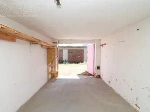 Prodej garáže, Praha - Bubeneč, Podbabská, 18 m2