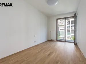 Pronájem bytu 3+kk, Praha - Smíchov, Vackové, 77 m2