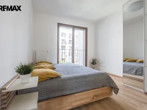 Pronájem bytu 3+kk, Praha - Smíchov, Vackové, 77 m2
