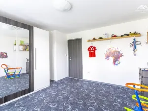 Prodej rodinného domu, Libice nad Doubravou, Farská, 175 m2