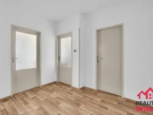Prodej bytu 2+1, Praha - Řepy, Makovského, 67 m2
