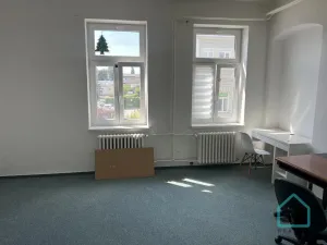 Pronájem bytu 4+1, Krnov - Pod Bezručovým vrchem, Revoluční, 95 m2
