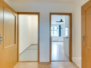 Pronájem bytu 2+1, Praha - Vinohrady, Slezská, 76 m2