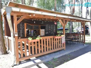Prodej restaurace, Doksy, 196 m2