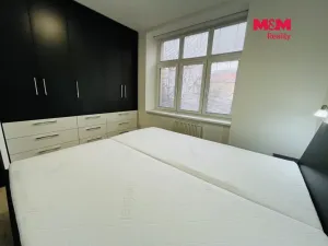 Pronájem bytu 3+kk, Jihlava, Štefánikovo náměstí, 71 m2