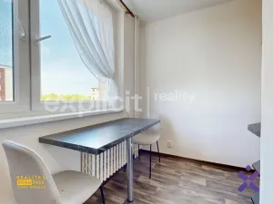 Pronájem bytu 2+1, Holešov, Novosady, 55 m2