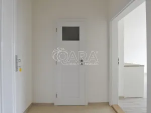 Pronájem bytu 1+kk, Praha - Vršovice, Pod Rapidem, 26 m2