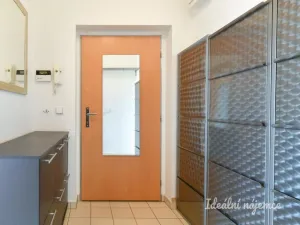 Pronájem bytu 2+kk, Praha - Košíře, Kotlářka, 44 m2