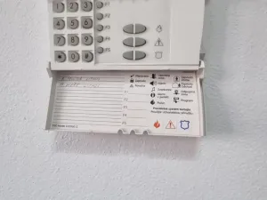 Pronájem kanceláře, Pardubice - Zelené Předměstí, V Ráji, 16 m2