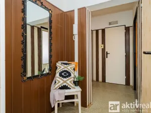 Prodej bytu 2+1, Neratovice, Mládežnická, 52 m2