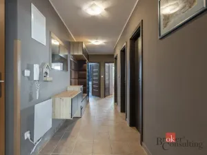 Prodej bytu 3+kk, Břeclav, Seniorů, 75 m2