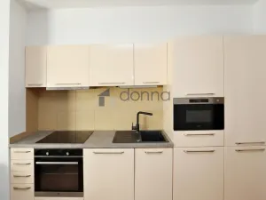 Pronájem bytu 3+kk, Praha, Musílkova, 109 m2