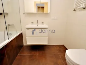 Pronájem bytu 3+kk, Praha, Musílkova, 109 m2