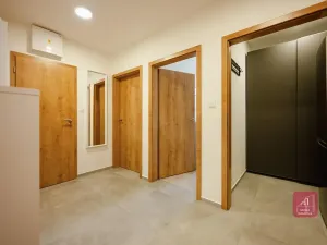 Prodej bytu 2+kk, Brno, Křepelčí, 71 m2