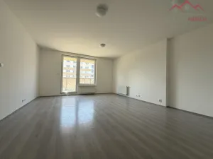 Pronájem bytu 2+kk, Chomutov, Žižkovo náměstí, 50 m2