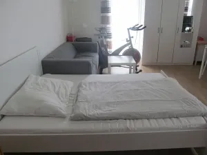 Pronájem bytu 1+kk, Praha - Stodůlky, Svitákova, 32 m2