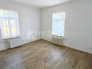 Pronájem bytu 2+1, Náměšť nad Oslavou, 65 m2