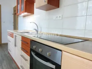 Pronájem bytu 2+1, Náměšť nad Oslavou, 65 m2