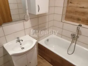 Pronájem bytu 2+1, Náměšť nad Oslavou, 65 m2