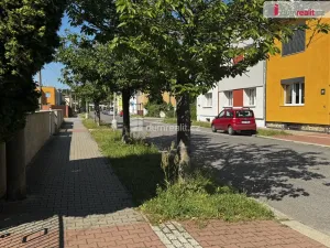 Pronájem kanceláře, Pardubice - Bílé Předměstí, Na Okrouhlíku, 290 m2