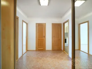 Pronájem bytu 3+1, Praha - Zbraslav, 78 m2
