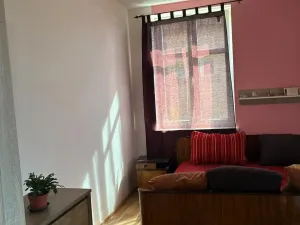 Pronájem bytu 2+kk, Praha - Libeň, Bulovka, 45 m2