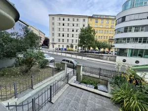 Pronájem bytu 3+kk, Praha - Vinohrady, Bělehradská, 61 m2