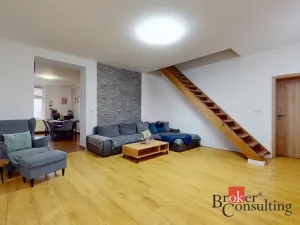 Pronájem bytu 5+1, Žatec, Chomutovská, 124 m2
