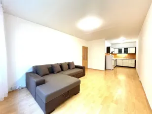 Pronájem bytu 2+kk, Praha - Řepy, Laudova, 49 m2
