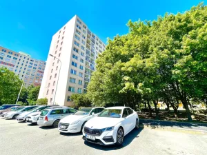 Pronájem bytu 2+kk, Praha - Řepy, Laudova, 49 m2