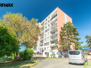 Prodej bytu 2+kk, Praha - Komořany, Na Komořsku, 43 m2