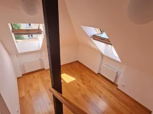 Pronájem bytu 3+1, Praha - Střešovice, Na zástřelu, 120 m2