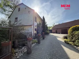 Prodej zemědělské usedlosti, Hrabyně, 214 m2