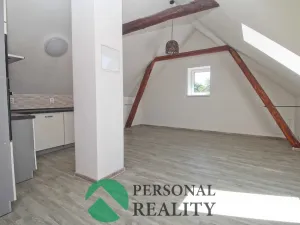 Prodej komerční nemovitosti, Krupá, 130 m2