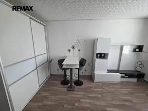 Prodej bytu 1+kk, Doloplazy, 31 m2