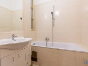 Pronájem bytu 2+1, Praha - Vinohrady, Milešovská, 72 m2