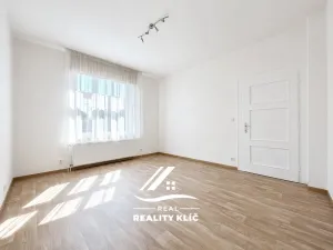 Pronájem bytu 3+1, Ostrava - Hulváky, 28. října, 90 m2