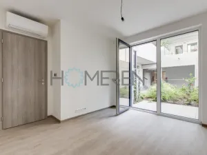 Pronájem bytu 2+kk, Praha - Nové Město, Vyšehradská, 52 m2