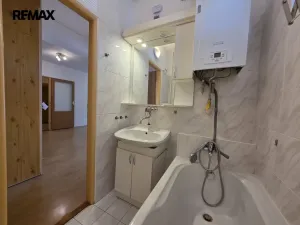 Pronájem bytu 3+1, Olomouc - Lazce, Zamykalova, 82 m2