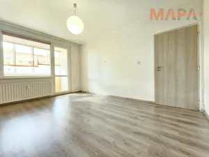Prodej bytu 3+1, Chomutov, Zahradní, 60 m2