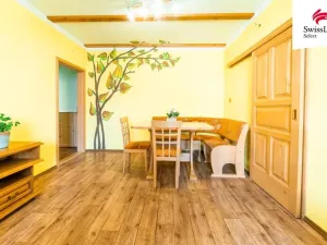 Prodej bytu 3+1, Nové Hrady, Zahradní čtvrť, 71 m2