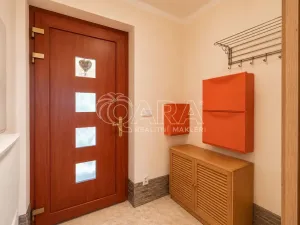 Prodej chaty, Dolní Břežany - Lhota, U Lesa, 50 m2