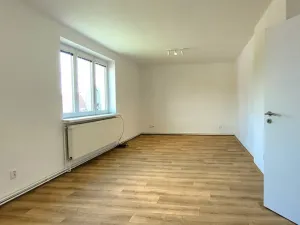 Pronájem bytu 3+kk, Stráž pod Ralskem, Mimoňská, 74 m2