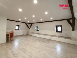 Pronájem bytu 3+kk, Šternberk, náměstí Svobody, 75 m2