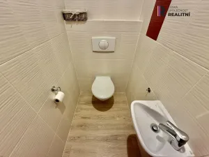 Pronájem bytu 2+kk, Cheb, Havlíčkova, 70 m2